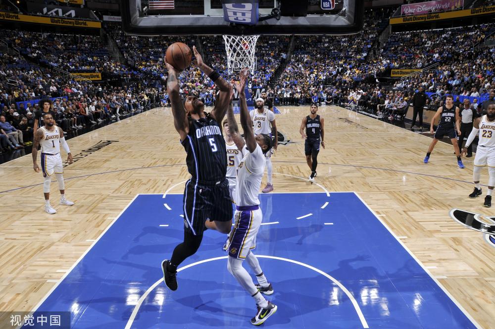 在每一个赛 在每一个赛