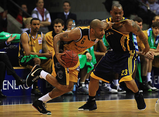 武汉三镇在 武汉三镇在