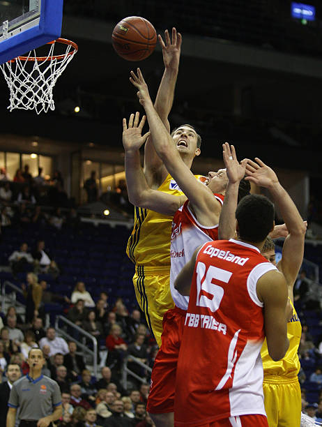 场比赛都将 场比赛都将